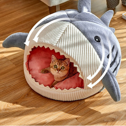 Shark Pet Nest – Semi-Enclosed Cosy Bed for Cats & Small Dogs