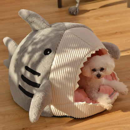 Shark Pet Nest – Semi-Enclosed Cosy Bed for Cats & Small Dogs